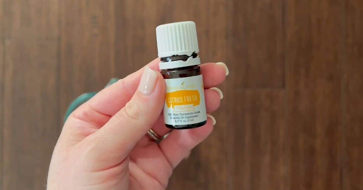 How to Whiten Sheets | A Citrus Twist to Sheet Care