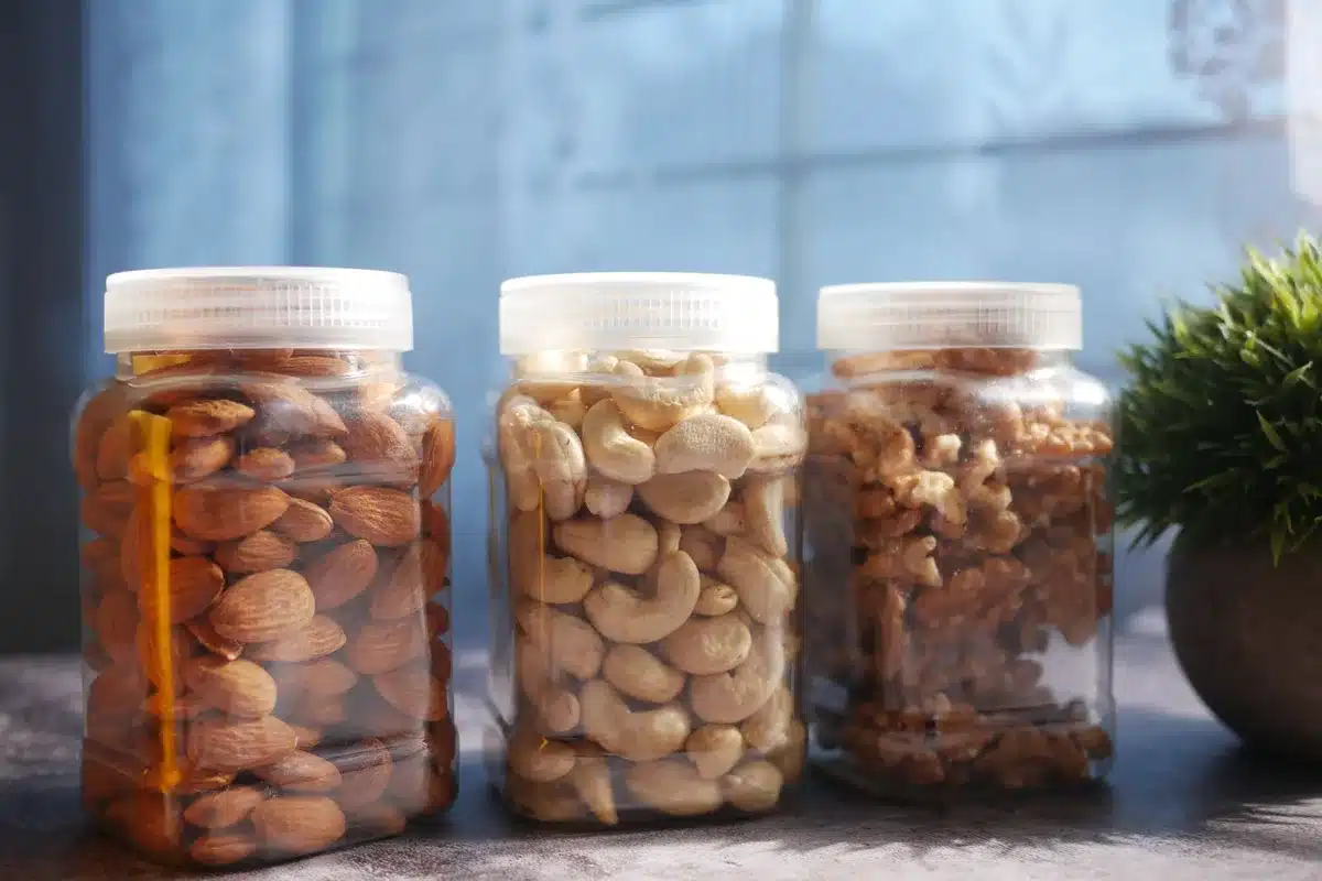 Amandes et tofu, aliments riches en calcium du garde-manger