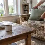 8 meubles qui vieillissent secrètement votre intérieur: designers dévoilent ce qu'il faut éviter